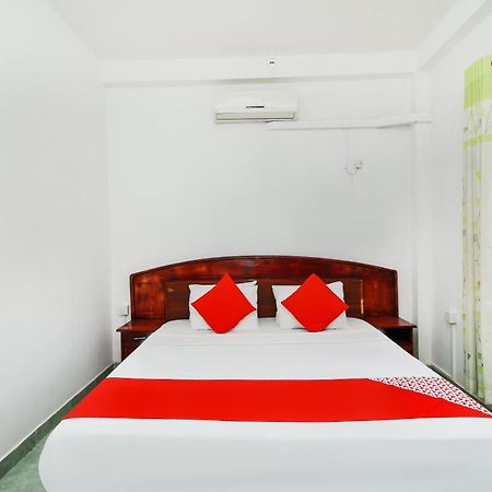 Airport Green View Resort Andiambalama ภายนอก รูปภาพ