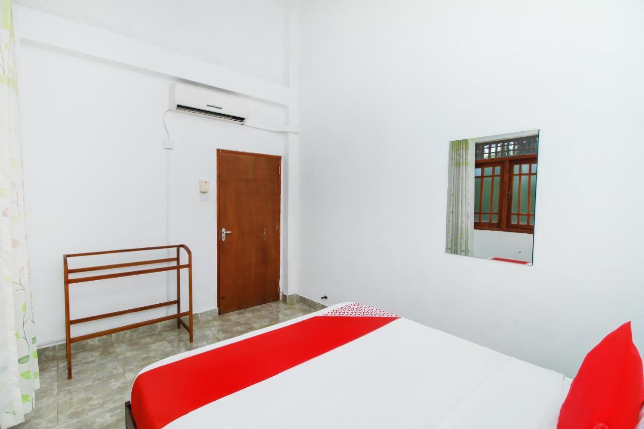 Airport Green View Resort Andiambalama ภายนอก รูปภาพ