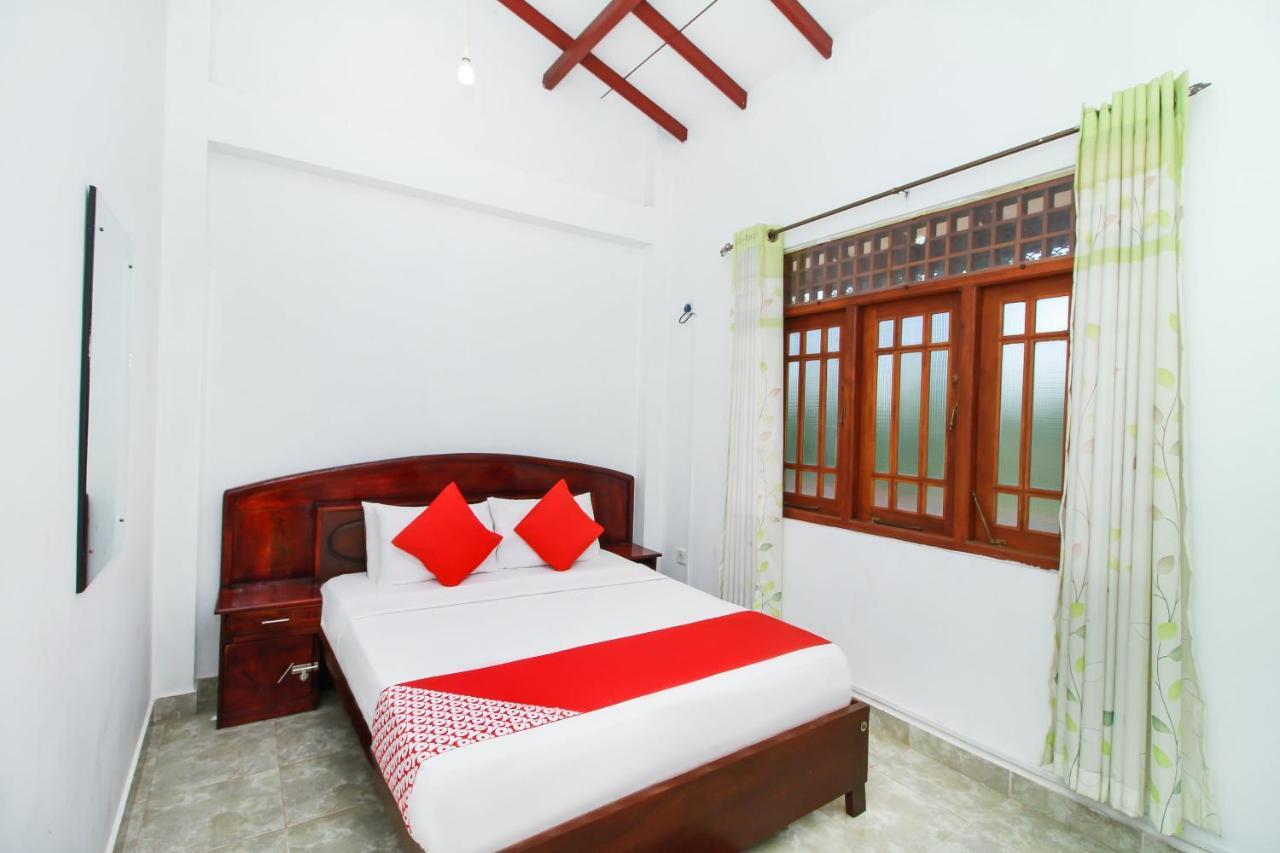 Airport Green View Resort Andiambalama ภายนอก รูปภาพ